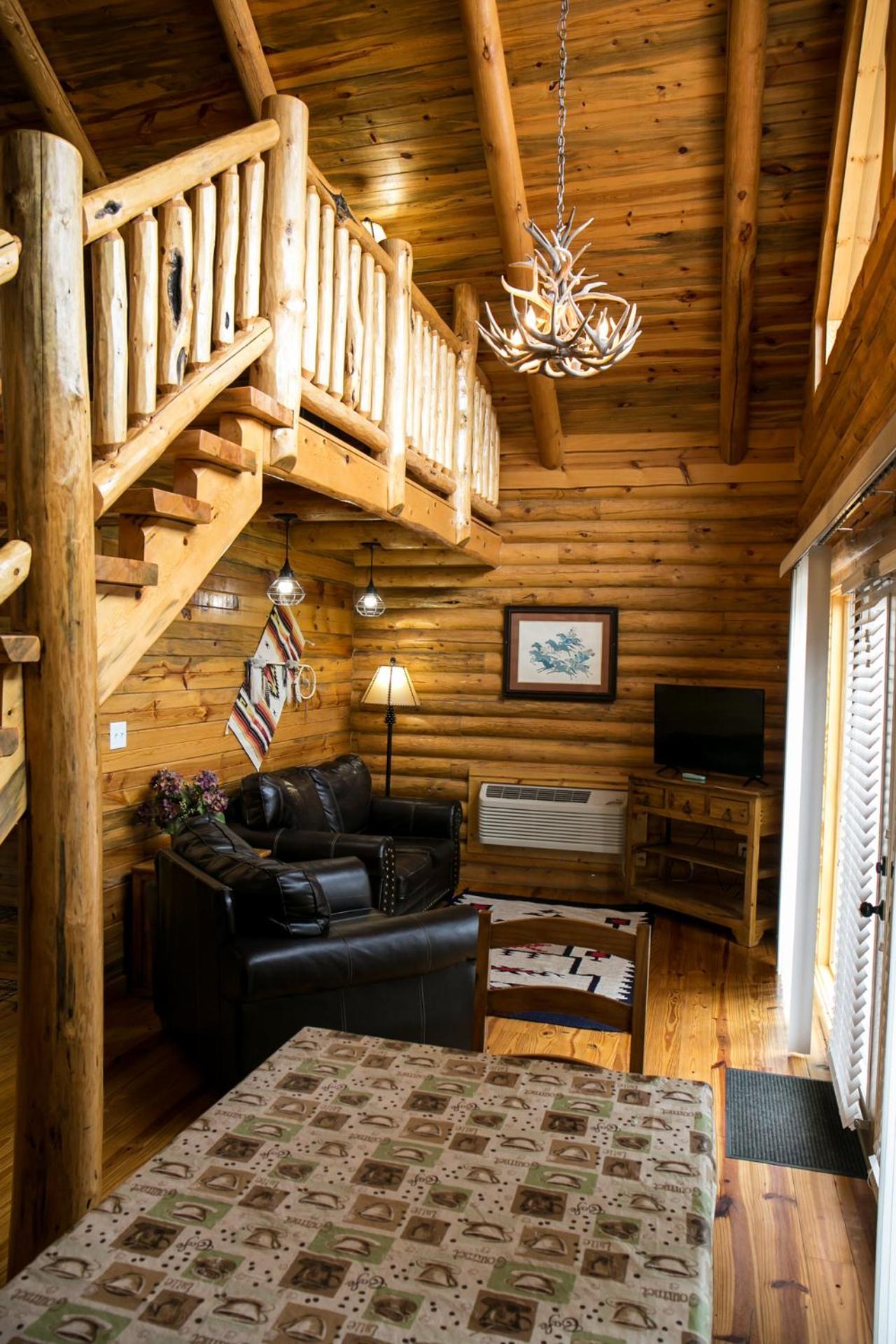 Holy Smoke Resort Кістон Номер фото