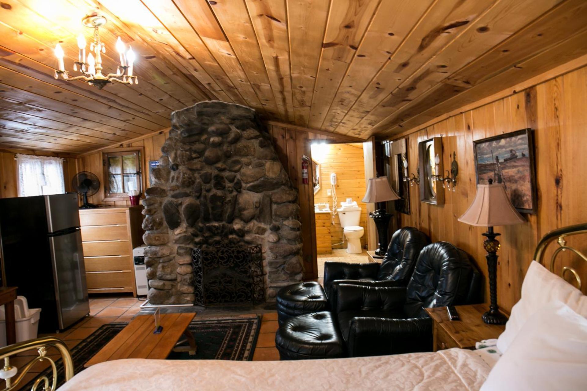 Holy Smoke Resort Кістон Номер фото