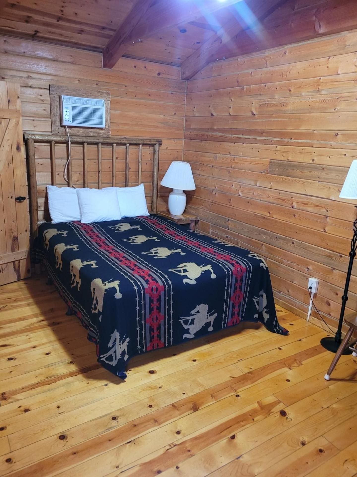 Holy Smoke Resort Кістон Номер фото